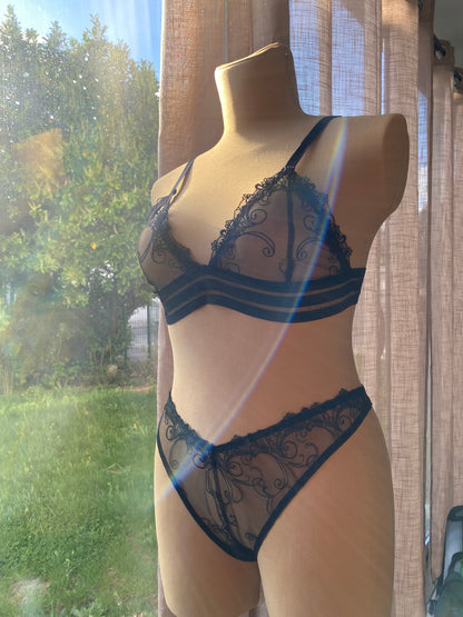 Patron de couture (lingerie) - CULOTTE BRÉSILIENNE