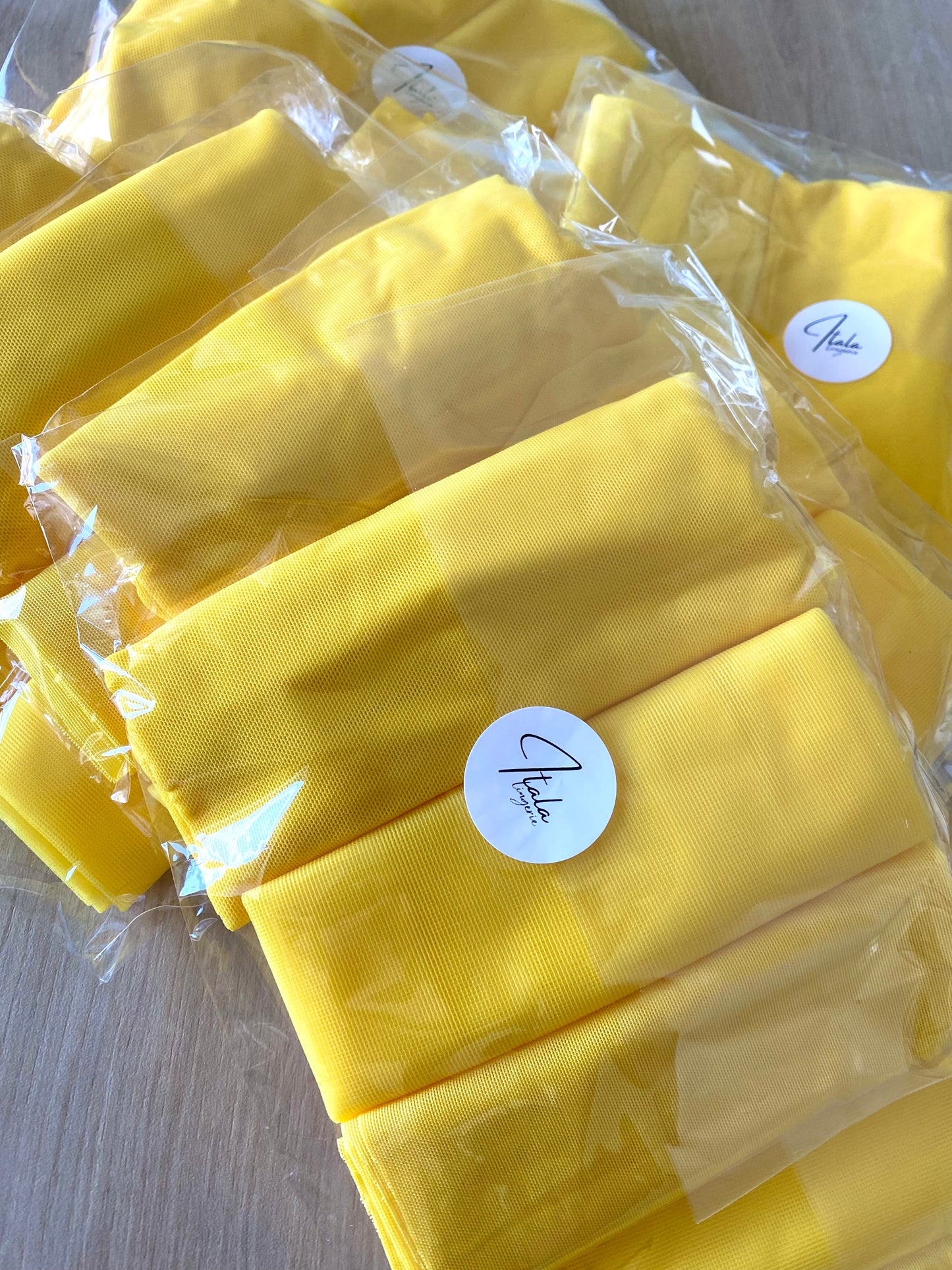 Lot de coupons jaunes