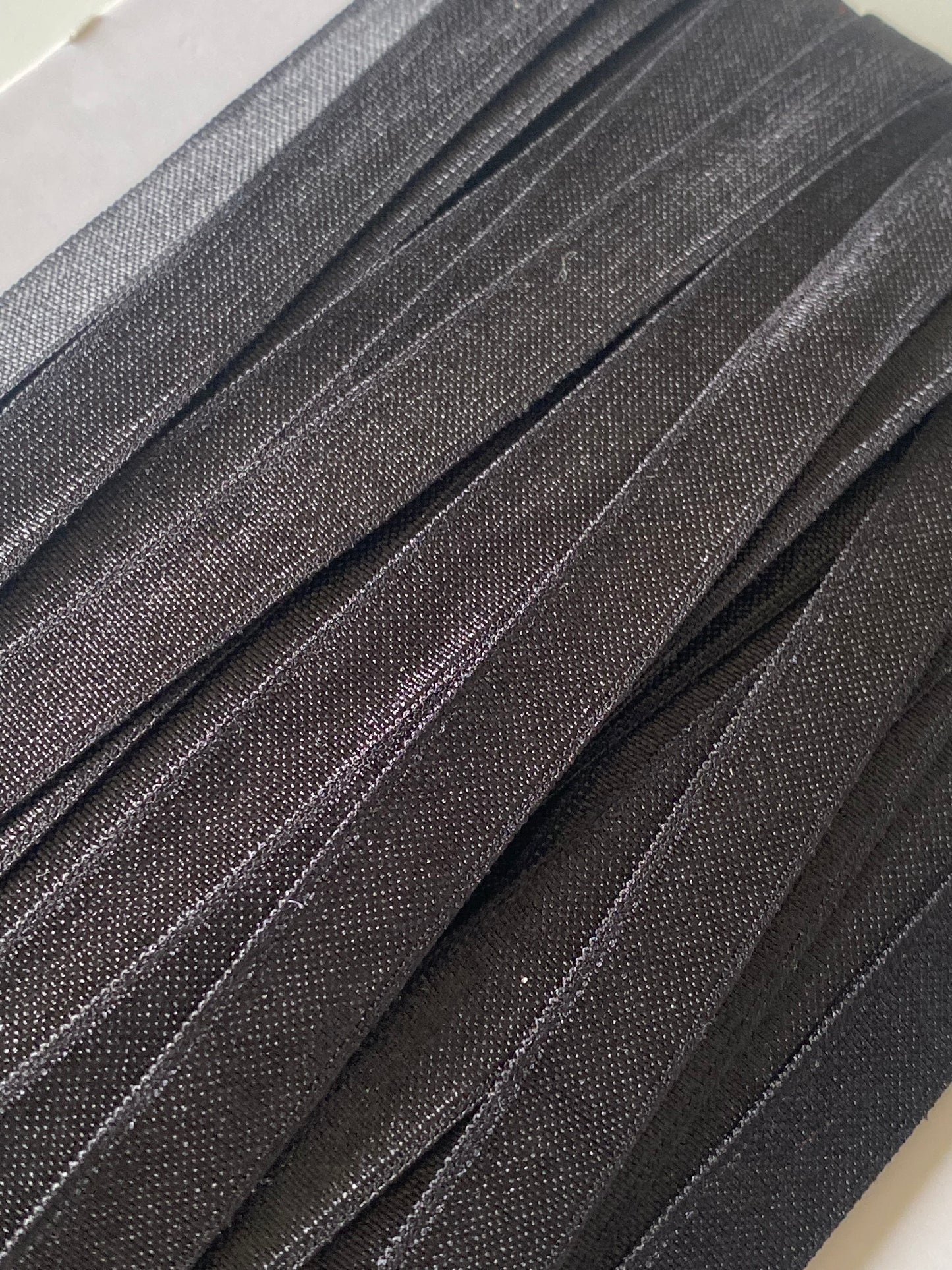 Élastique simple satiné 10mm - noir
